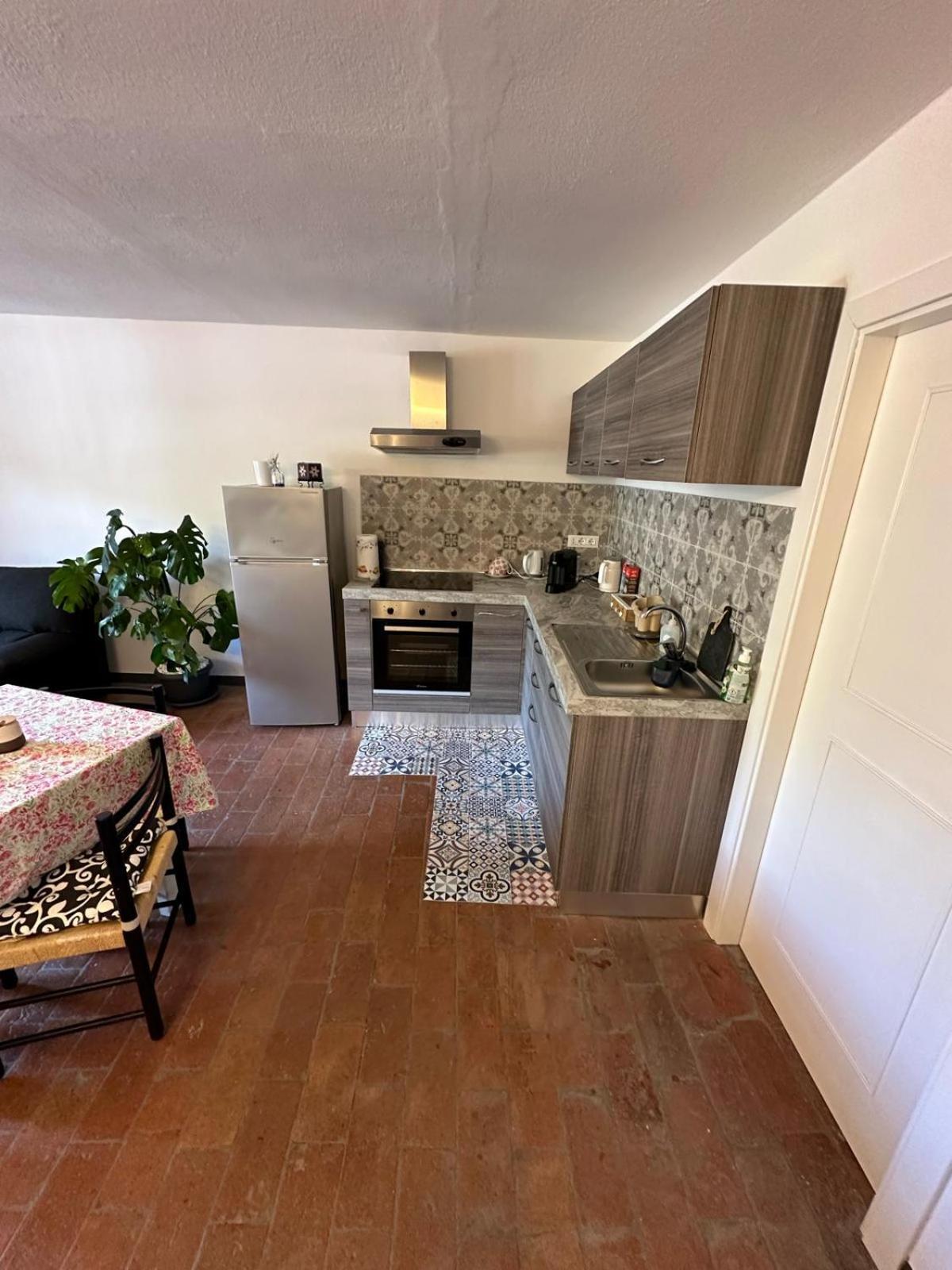 Casa Garibaldi Hotel Понтремоли Екстериор снимка