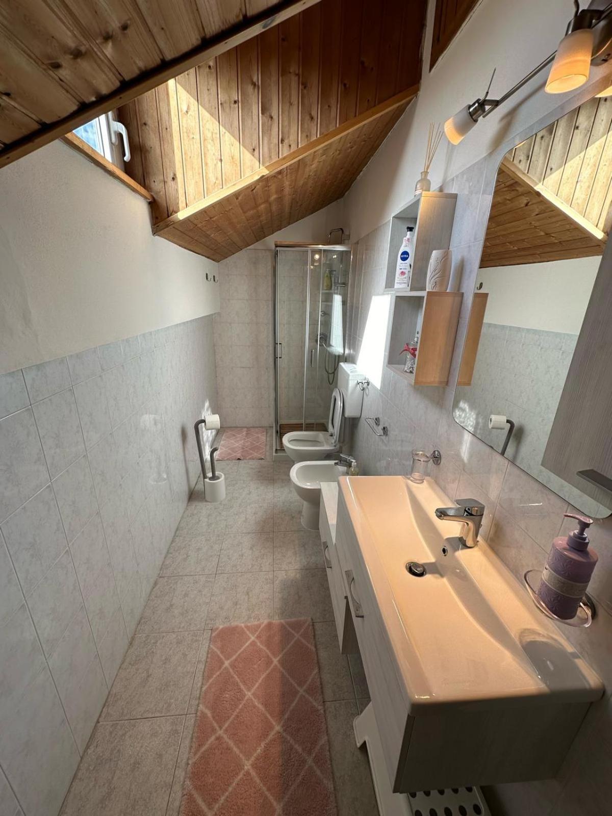 Casa Garibaldi Hotel Понтремоли Екстериор снимка
